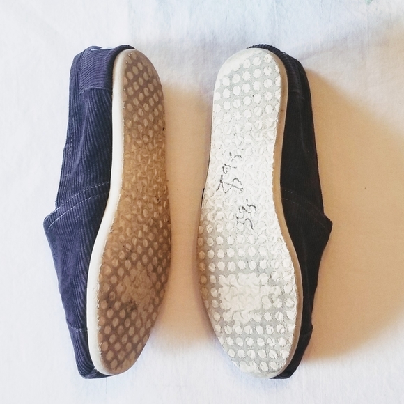 Tom's Purple Classic Corduroy Slip-On - Picture 5 of 5